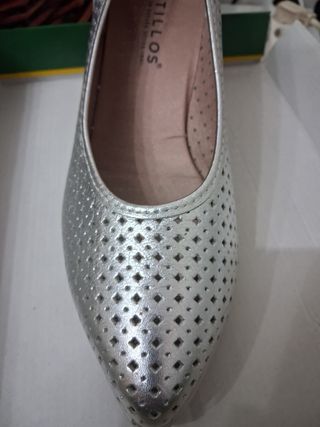 Zapatos Pitillos plateados talla 38