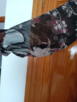 Vestido FRK floral negro y rosa