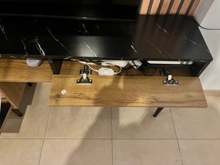 Mueble de TV madera y mármol