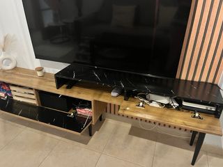 Mueble de TV madera y mármol