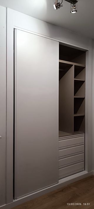 Carpintero con experiencia