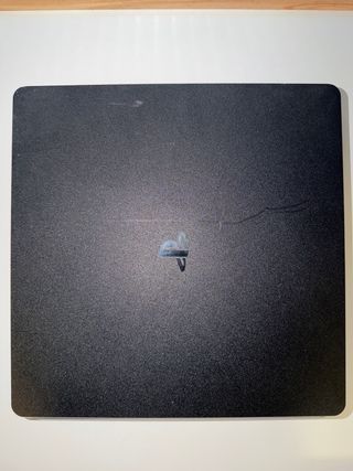 PS4 Slim 1TB + 2 Mandos