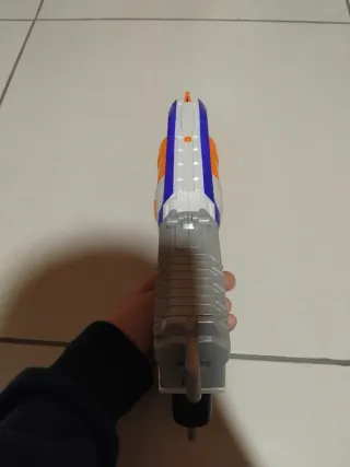 Pistola Nerf Strongarm Elite
