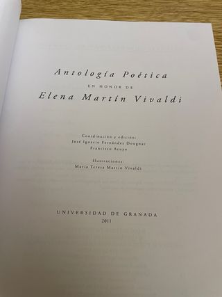 Antología poética en honor de Elena Martín Vivaldi
