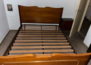 Letto matrimoniale in legno