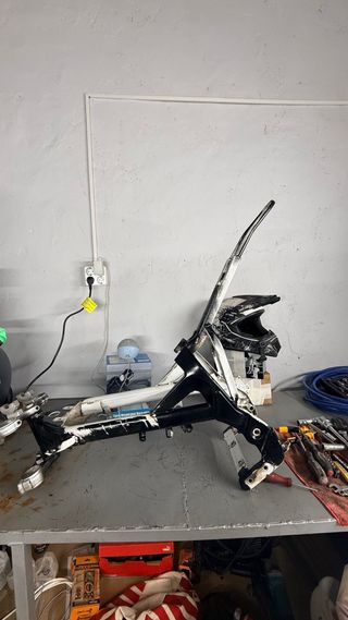 Chasis Motocross Negro/Plata