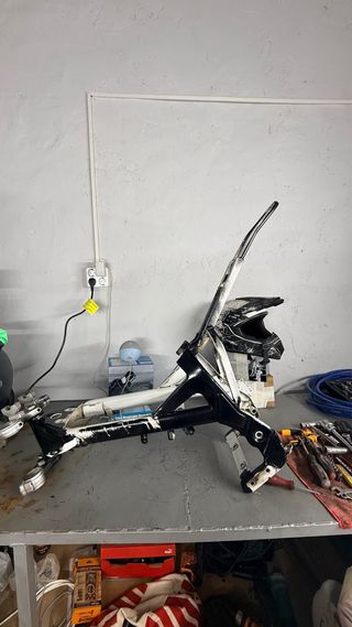 Chasis Motocross Negro/Plata