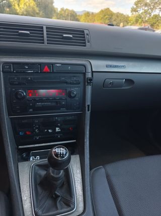 Audi A4 2001 2.5 tdi 180cv