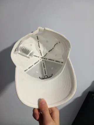 Gorra Adidas Blanca