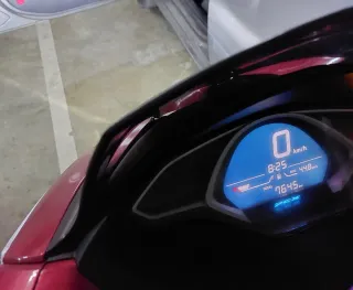 Honda PCX 125 Roja 2019 - 7645km