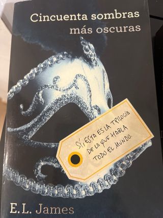 CINCUENTA SOMBRAS DE GREY