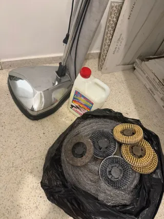 Máquina pulidora de suelos