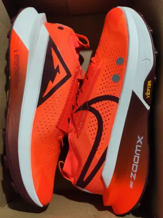 Nike Zegama Trail 2 Talla 46 Naranja