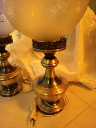 Lámparas de mesa estilo quinqué