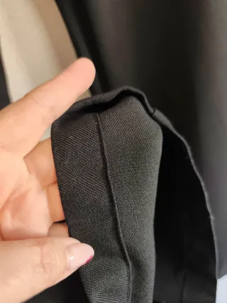 Pantalón de chica talla 36 de Stradivarius.