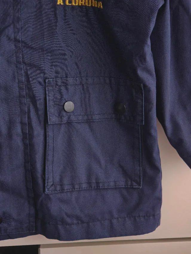 Abrigo uniforme Liceo La Paz talla 1