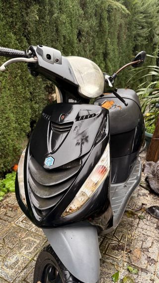 Piaggio ZIP SP Scooter