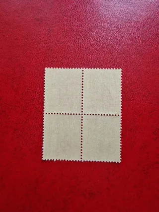 Quartina francobolli Regno d'Italia nuovi