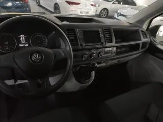 Volkswagen Transporter T6 2016