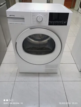 SECADORA MARCA SMEG A++ de 8 KG