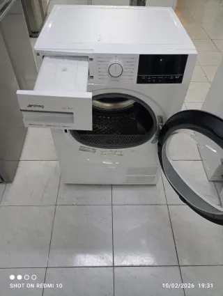 SECADORA MARCA SMEG A++ de 8 KG