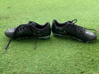 Zapatillas Fútbol Nike Talla 37.5 Negras