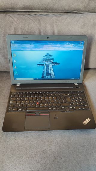 Lenovo ThinkPad E560 i5 8GB 15,6 Portátil