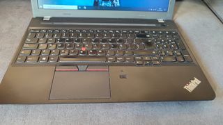 Lenovo ThinkPad E560 i5 8GB 15,6 Portátil