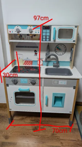 Cocinita infantil de madera