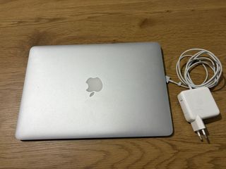 MacBook Air Apple Plata
