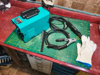 Soldador IGBT 250A MMA