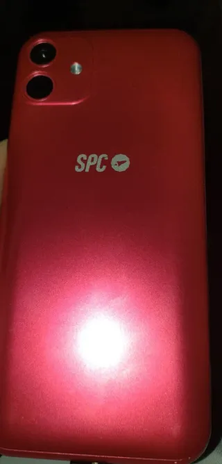 Teléfono móvil azul y rojo