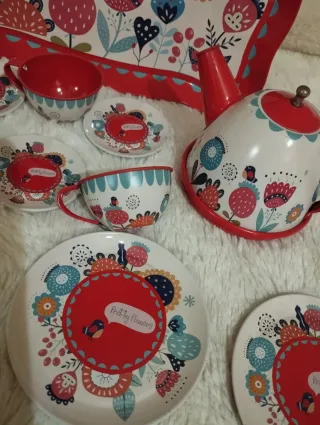 Juego de café infantil de metal