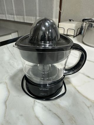 Exprimidor de naranjas Eléctrico Ulesa Nero
