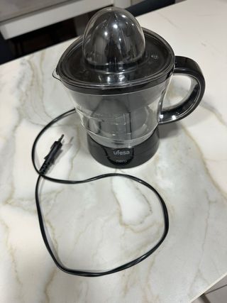 Exprimidor de naranjas Eléctrico Ulesa Nero