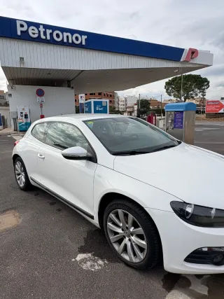 Volkswagen Scirocco 2011