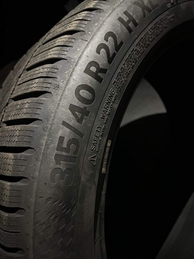 Neumáticos Continental 315/30/22 (4 unidades)