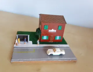 Casa Cantoniera con Pensilina Bus 1:160