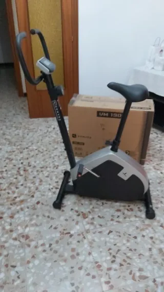 Bicicleta Estática Domyos UM 190