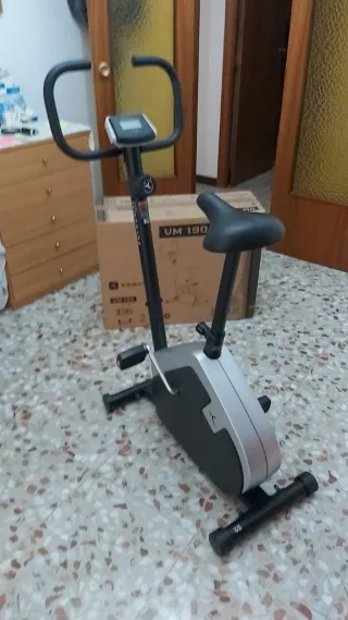 Bicicleta Estática Domyos UM 190