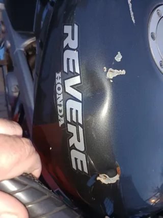 Honda Revere 650 Naked