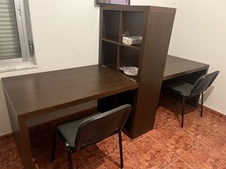 Escritorio y Estantería Combinados