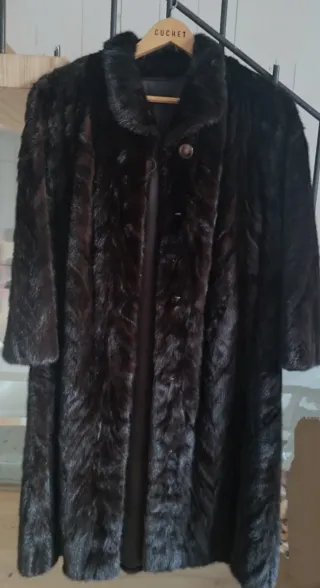 Abrigo de piel