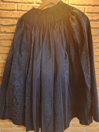 Corpiño y falda de labradora a conjunto