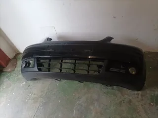 Defensa Delantera VW Touran 2003-2006