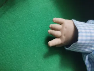 Muñeco antiguo niño vestido