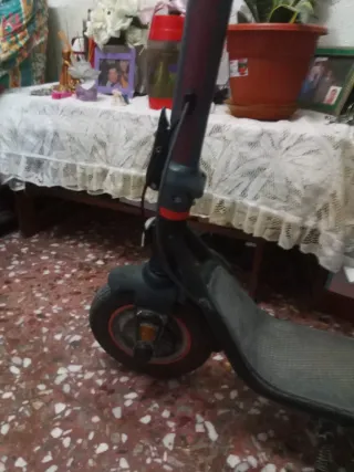 Patinete Eléctrico Bongo D40