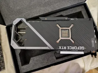 Tarjeta Gráfica ASUS ROG Strix RTX 3080 Ti