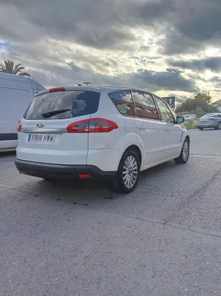 Ford S-MAX 2014