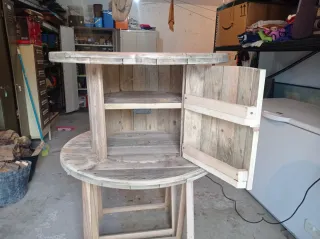 Mesa mueble para salon o exterior